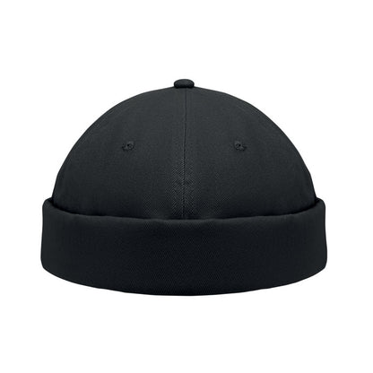 Gorra negra vista lateral