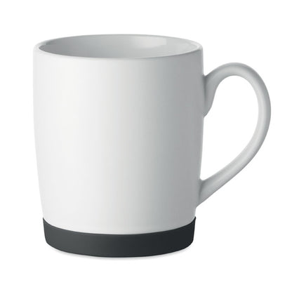 Taza de cerámica blanca mate con base de silicona vista frontal