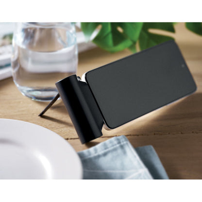 Power bank compacto negro vista lateral