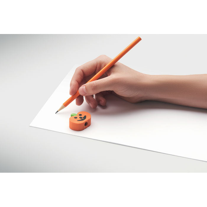 WEENPEN - Lápiz de Halloween con goma en uso, con borrador de calabaza en la parte superior.
