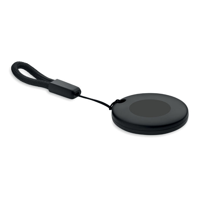 LIFEMATE - Localizador inteligente en color negro con correa, vista lateral destacando su diseño compacto.