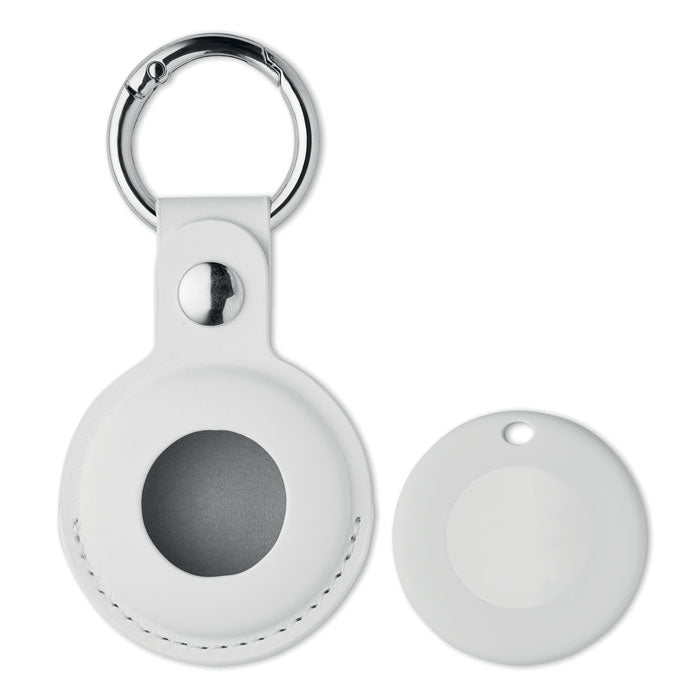 Localizador inteligente LIFEMATE IN PU CASE en color blanco, vista frontal con llavero y etiqueta separada.