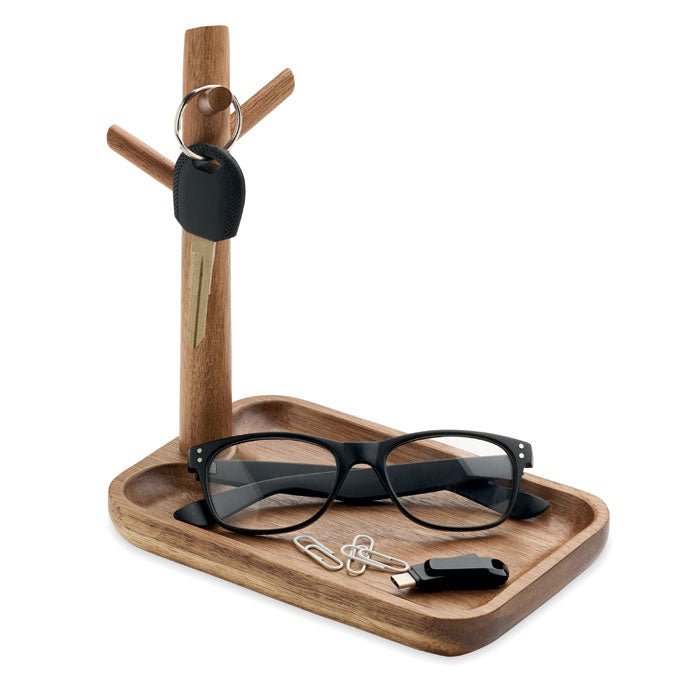 BRANCA - Porta llaves madera de acacia con llaves, gafas y accesorios organizados.