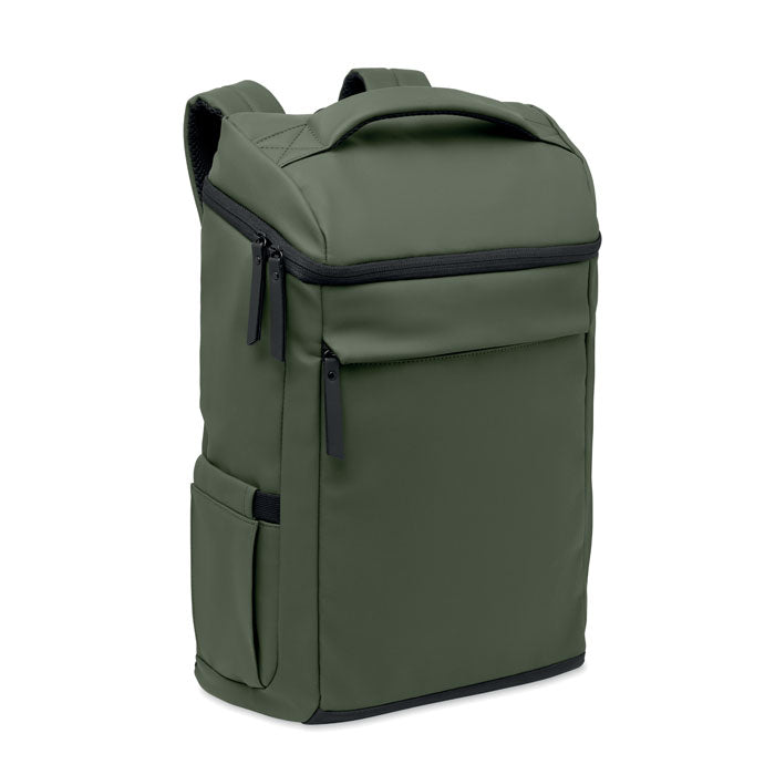 BOULDER - Mochila PU para portátil 15" en color verde oliva con múltiples bolsillos y compartimento acolchado.