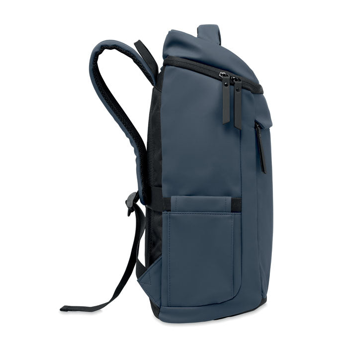 BOULDER - Mochila PU para portátil 15" de color gris, vista lateral mostrando compartimentos y correas acolchadas.