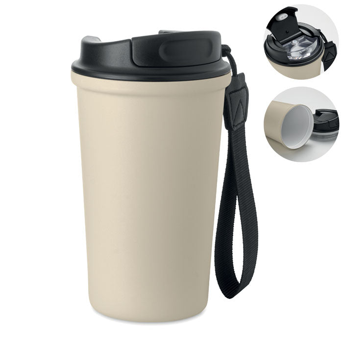 NAKANO - Vaso de acero reciclado 400 ml en color beige con tapa y asa, ideal para bebidas térmicas.