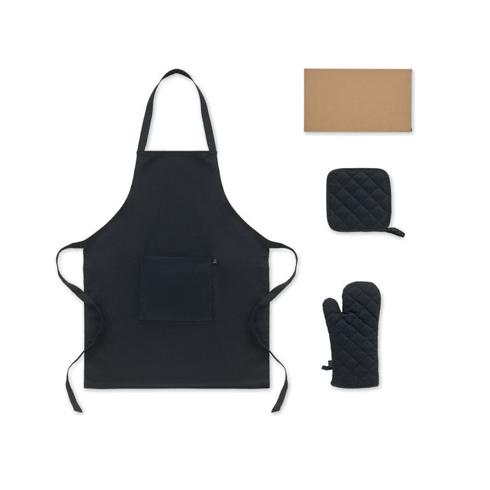 GALA SET - Set cocina algodón reciclado incluye delantal negro, manopla y agarrador en caja de papel kraft.