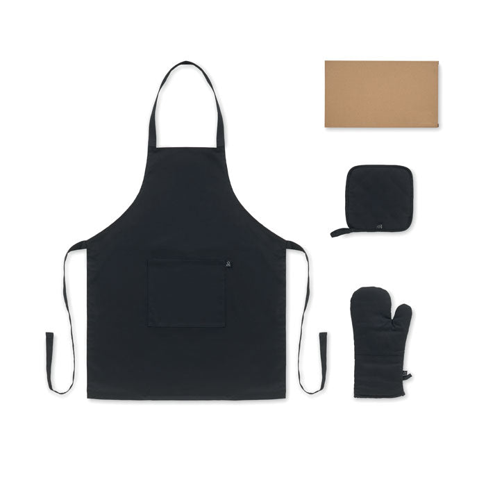 GALA SET - Set cocina algodón reciclado, incluye delantal negro, manopla y agarrador, presentado en caja de papel kraft.