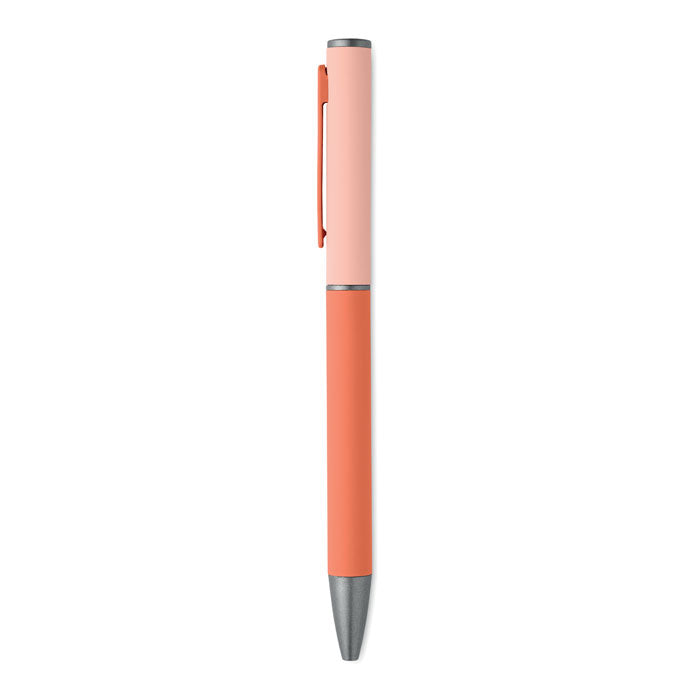 FILLAN - Bolígrafo aluminio reciclado en color naranja y rosa con acabado engomado y clip a juego.