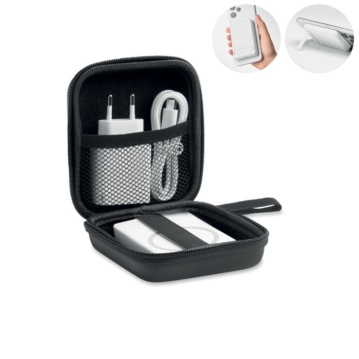 ATLAS - Powerbank magnético 5000mAh en funda EVA/PU con adaptador, cable y soporte para móvil.