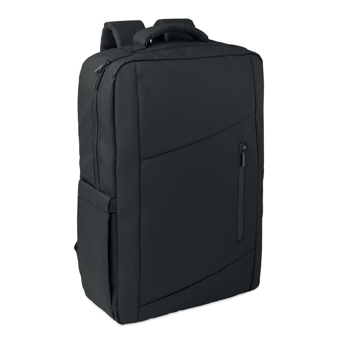 Mochila portátil RPET 15 pulgadas en color negro, con compartimento acolchado y bolsillo frontal con cremallera.
