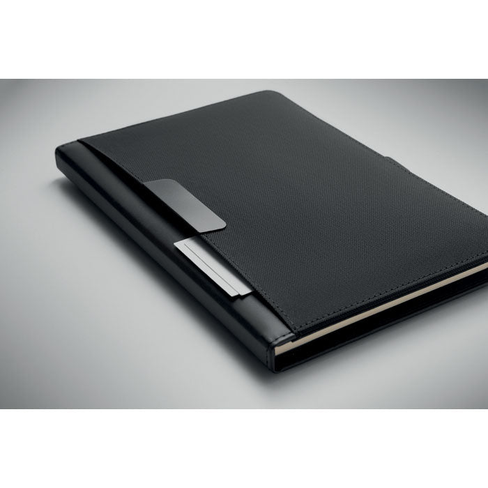 PROFILE5 - Portafolio A5 y bloc de notas en color negro con soporte para bolígrafo y compartimentos para tarjetas.