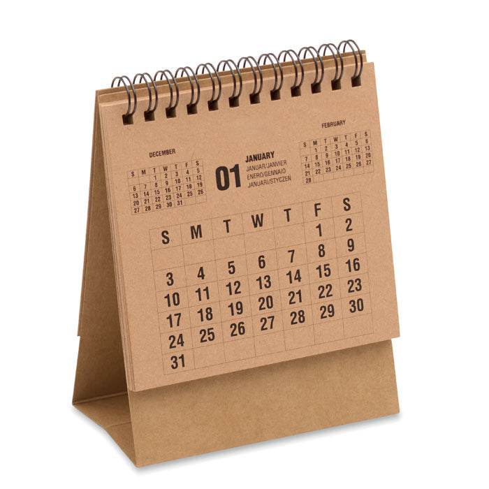 Calendario sobremesa 4 años, diseño multilingüe en papel kraft, ideal para planificar tareas diarias.