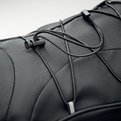 Detalle de cordones decorativos con mosquetón de ajuste negro