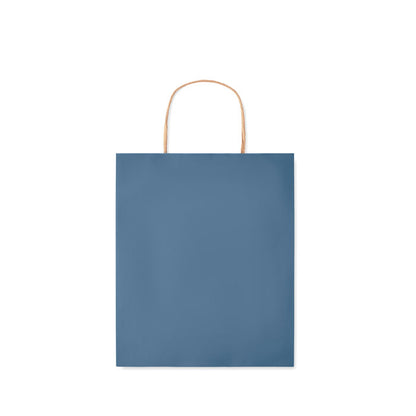 Vista frontal de bolsa azul de papel con asas retorcidas