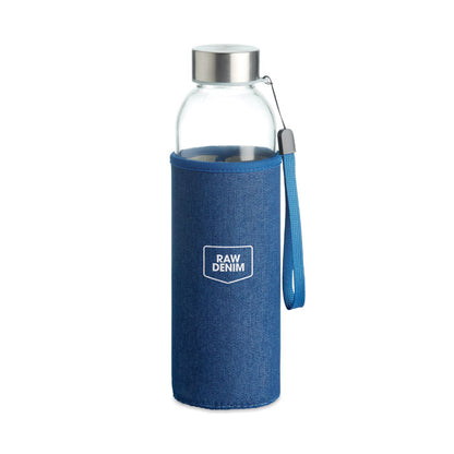 Botella de cristal con funda denim impresa, tapón y asa