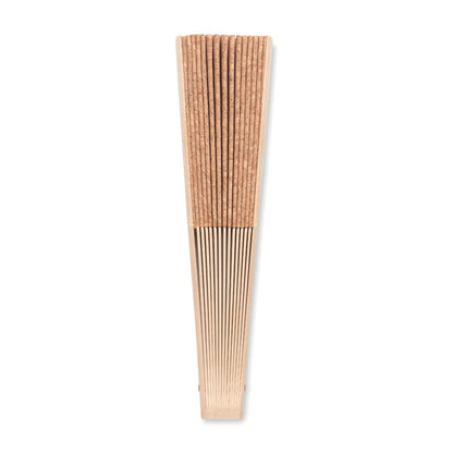 Abanico de madera y corcho natural semiplegado