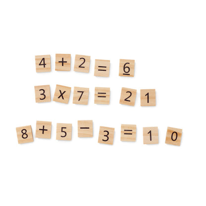 Fichas de madera con números de juego