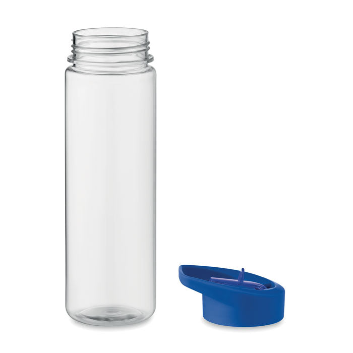 Botella de RPET transparente de 650 ml con tapa azul, ideal para bebidas sin gas.