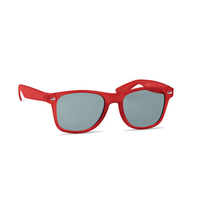 Gafas de sol clásicas rojas ecológicas