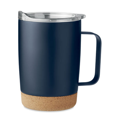 Taza de acero azul marino con tapadera de plástico transparente y base de corcho