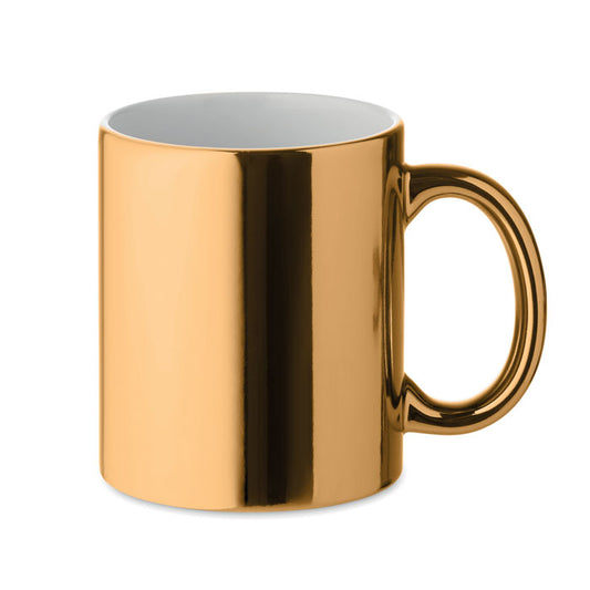Taza mug de color dorado con efecto metalico e interior color blanco