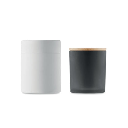 Bote negro con caja blanca