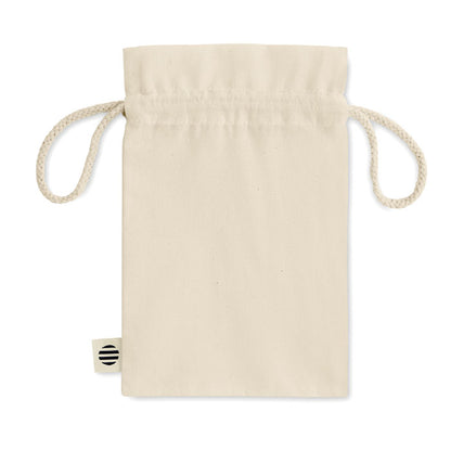 Bolsa de algodón color natural con cierre de crodones y etiqueta pequeña con texto Recycled Cotton