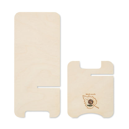 Sujeta móvil de madera clara