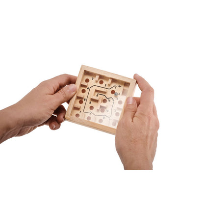 Juego de viaje de laberinto de madera