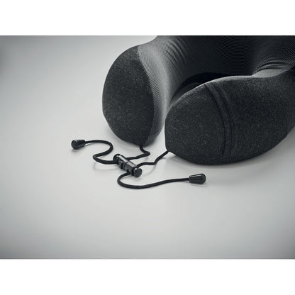 Detalle de los cordones para ajustar la almohada de viaje