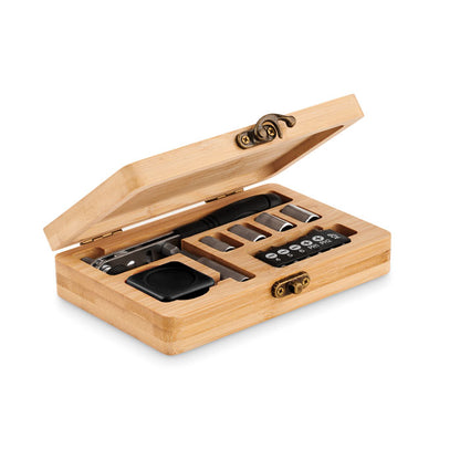 Caja de madera de herramientas con 13 piezas