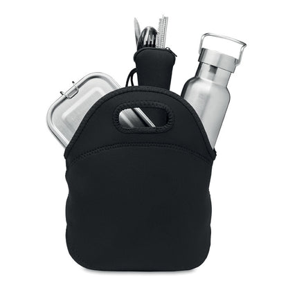 Bolsa negra de neopreno con botella y fiambrera