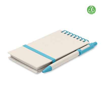 Libreta con espiral eco y boli detalles en blanco