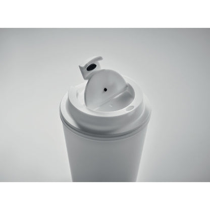 Tapadera abierta de vaso de plástico blanco