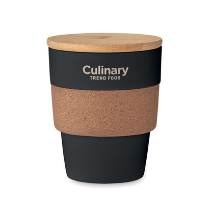 Vaso de viaje negro con tapa de madera y faja de corcho personalizado con logotipo