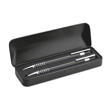 Caja con boli y portaminas de aluminio negros