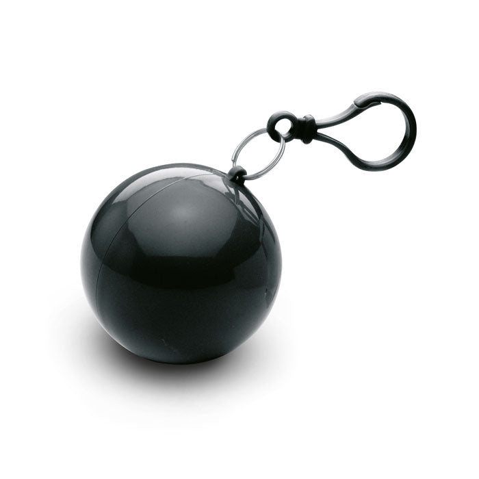 Poncho de lluvia transparente en bola de plástico negro con llavero mosquetón