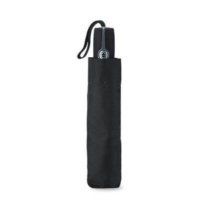 Paraguas automático plegable negro dentro de su funda