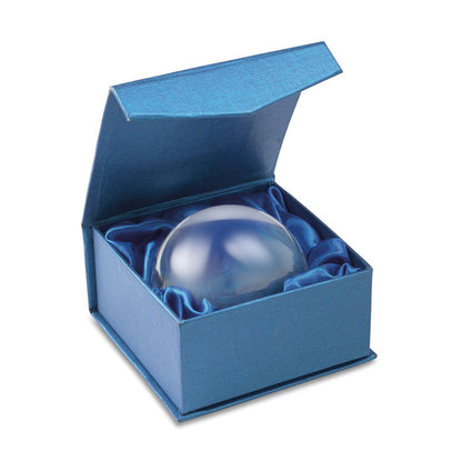 Caja azul con pisapapeles de cristal redondo