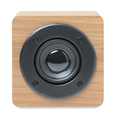 Altavoz inalámbrico de bambú con amplificador