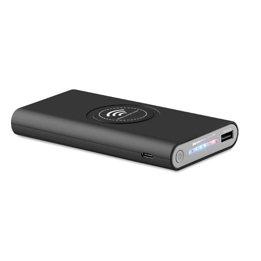 Powerbank inalámbrico negro de 8000mAh con puerto USB-C y LED indicadores en acabado de goma.