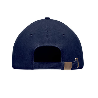 Gorra con cierre trasero con hebilla metálica