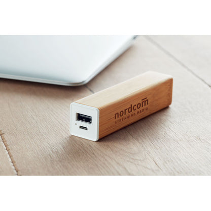 Batería externa de madera personalizada con logotipo