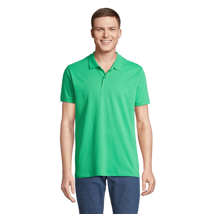 PLANET MEN - PLANET HOMBRE Polo 170g en color verde, modelo de mangas cortas y 100% algodón orgánico.