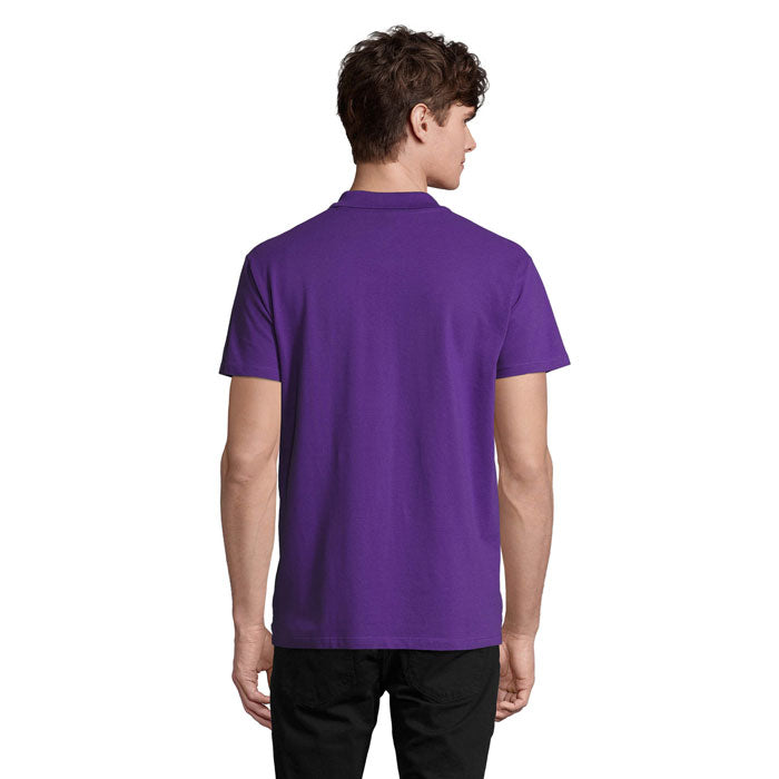 SPRING II - SPRING II MEN Polo 210g, polo piqué morado para hombre, vista trasera con cuello reforzado y dobladillo recto.