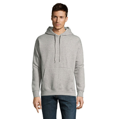 Sudadera negra de hombre con bolsillo delantero, vista de frente